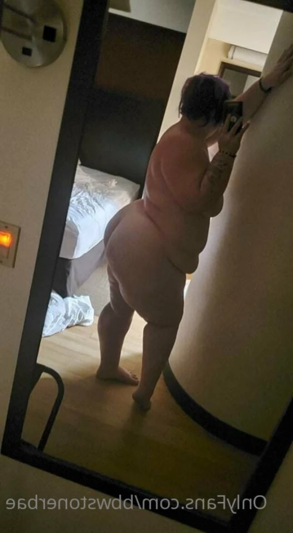 lilbbwstoner Onlyfans leaked photo 14846622 on Hotleaks.tv