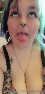 15594245