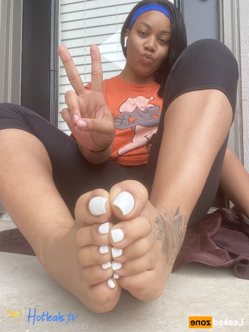 chenalfeet Onlyfans leaked photo 16434100 on Hotleaks.tv