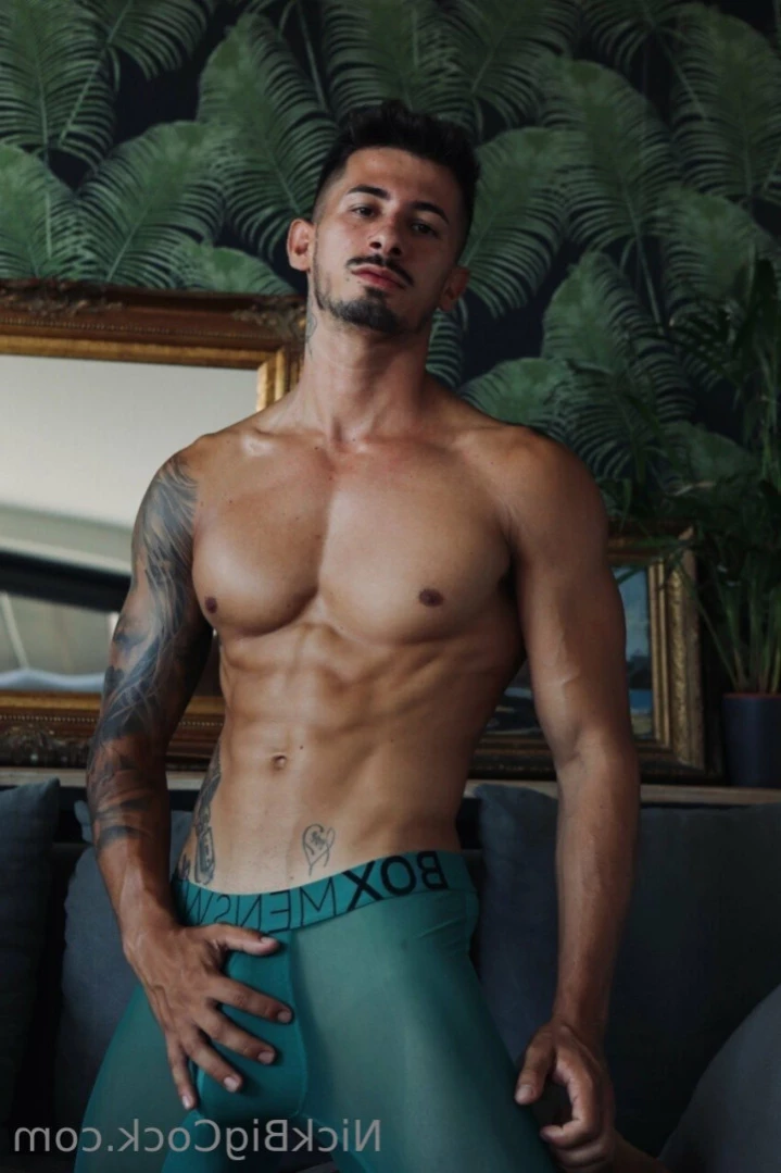 🟢 🇬🇧 🇪🇦NickBigCock💪😈🍆💦10 INCH GIANT DICK [ nickbigcock ] Onlyfans leaked photo 13081702 on Hotleaks.tv