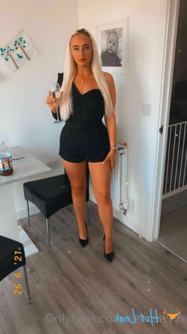 Ceecee Fox [ ceeceefox99 ] Onlyfans leaked photo 13724941 on Hotleaks.tv