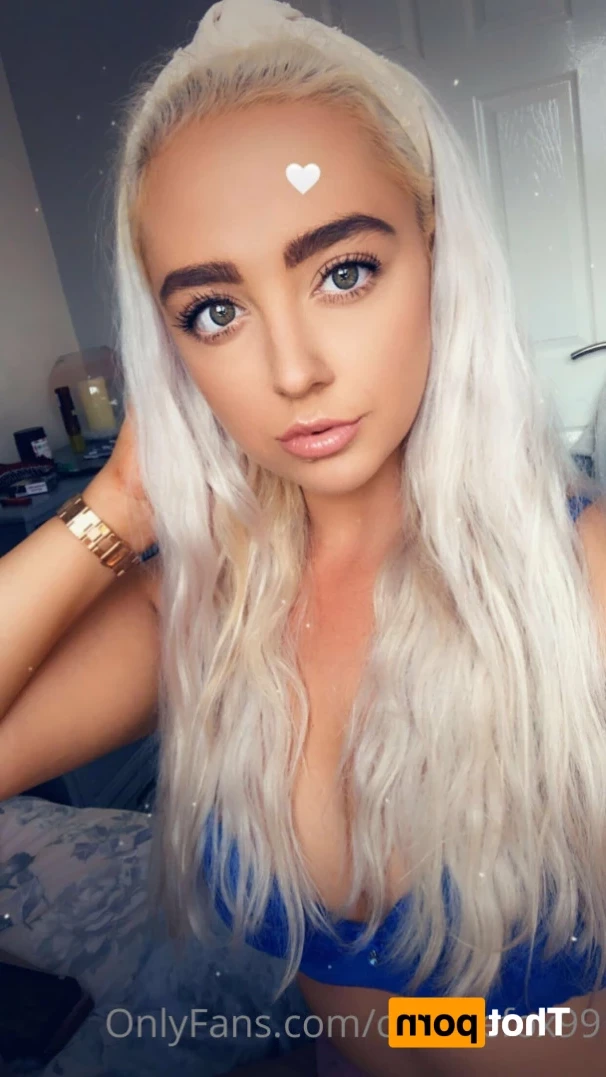Ceecee Fox [ ceeceefox99 ] Onlyfans leaked photo 14425812 on Hotleaks.tv