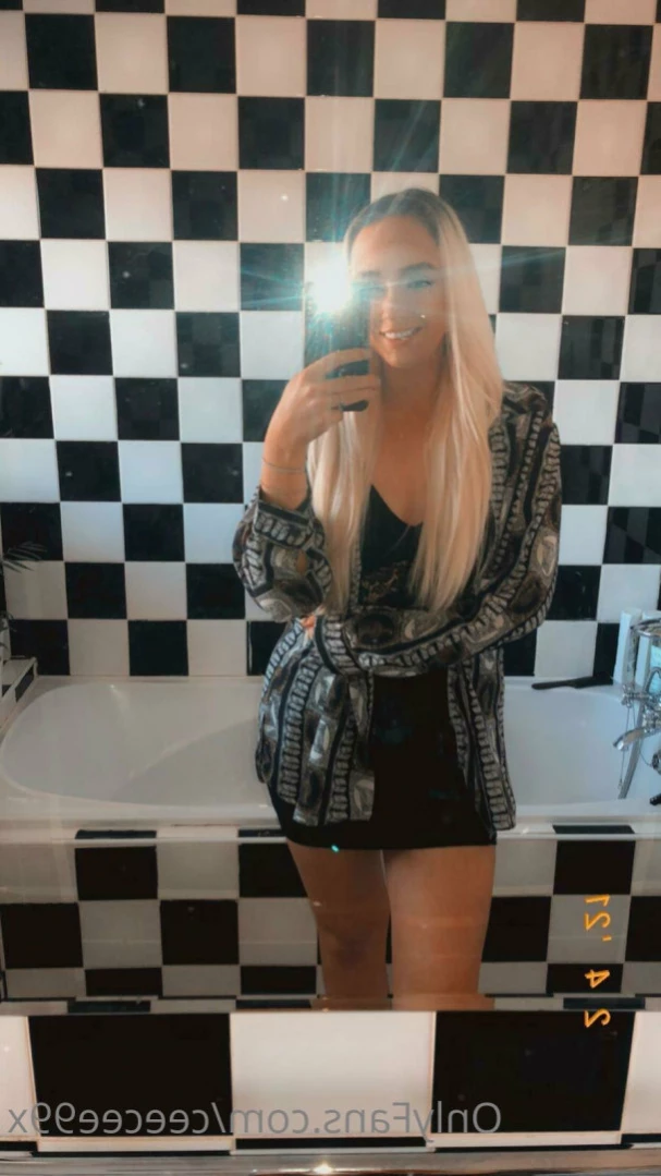 Ceecee Fox [ ceeceefox99 ] Onlyfans leaked photo 16434525 on Hotleaks.tv