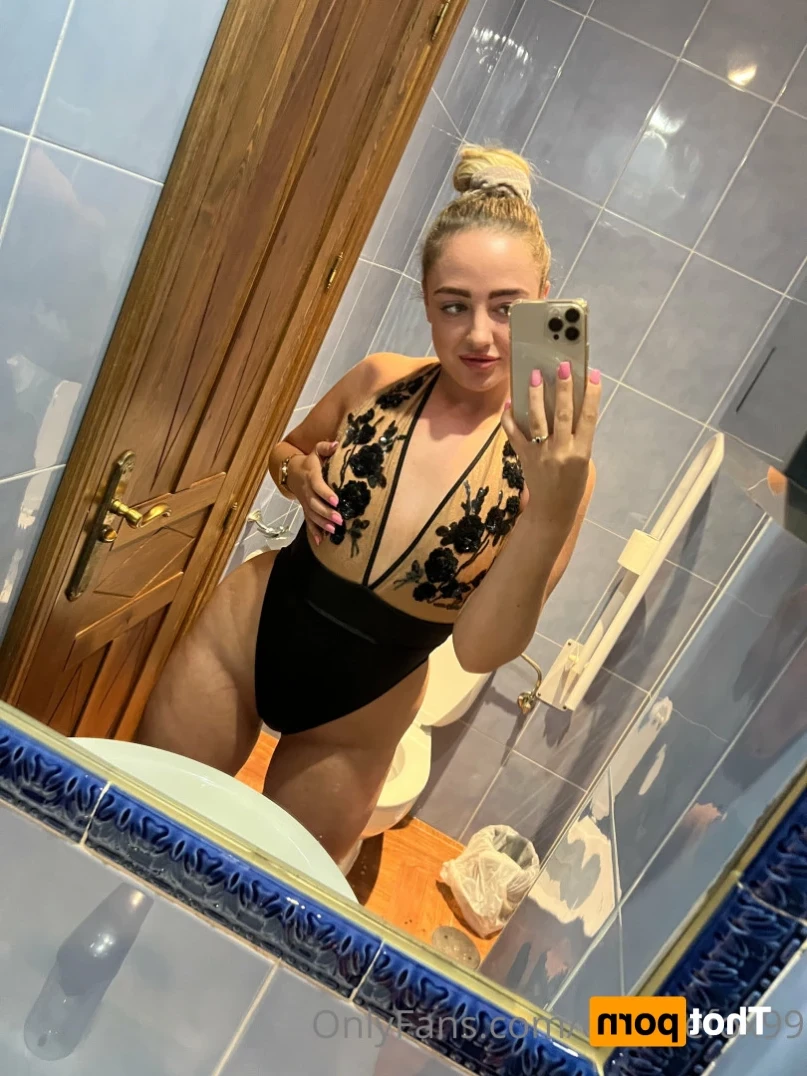 Ceecee Fox [ ceeceefox99 ] Onlyfans leaked photo 16434591 on Hotleaks.tv