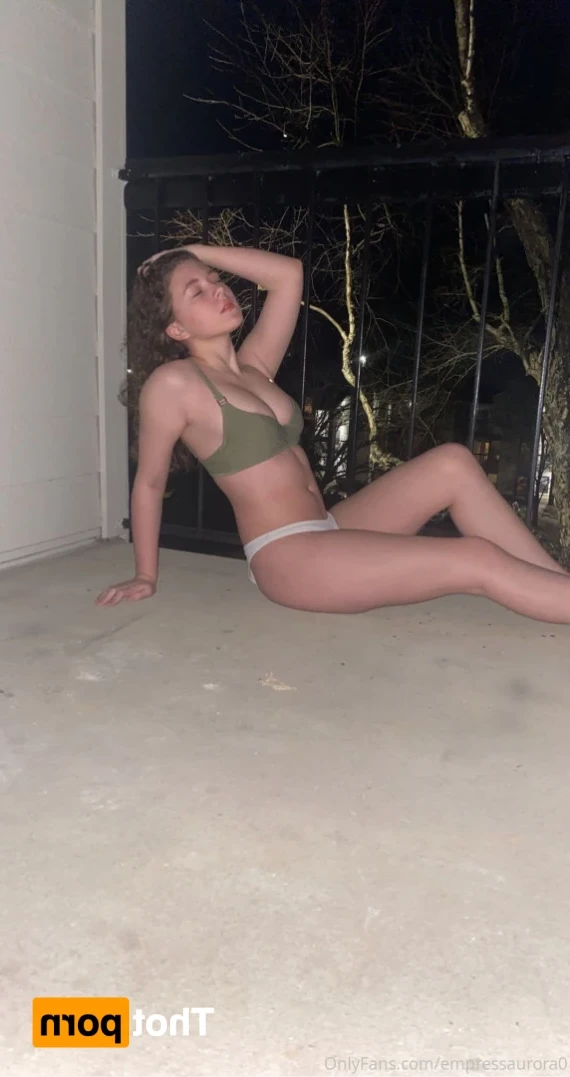 empressaurora0 Onlyfans leaked photo 13698442 on Hotleaks.tv