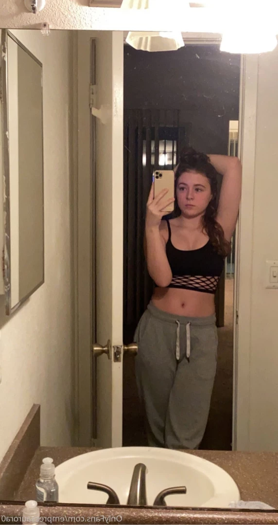 empressaurora0 Onlyfans leaked photo 16237683 on Hotleaks.tv