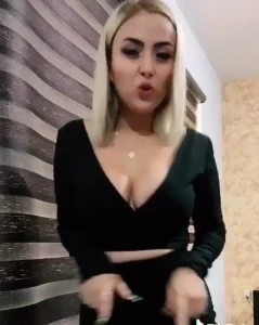 Alemia Rojas [ alemiarojas ] Onlyfans leaked video 15091703 on Hotleaks.tv