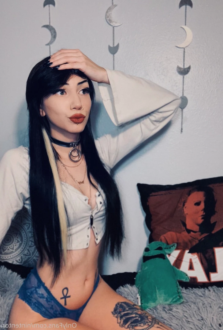 velvet [ omgvelvet ] Onlyfans leaked photo 16316907 on Hotleaks.tv