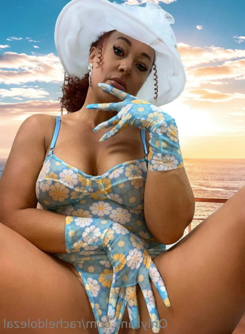 Rachel Dolezal [ racheldolezal ] Onlyfans leaked photo 12325773 on Hotleaks.tv