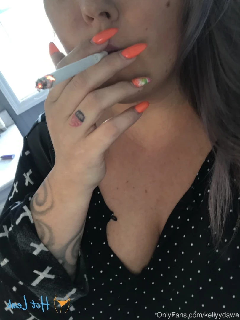 The MlLF next door [ kellyydawn ] Onlyfans leaked photo 11728506 on Hotleaks.tv