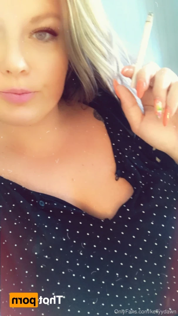 The MlLF next door [ kellyydawn ] Onlyfans leaked photo 11917520 on Hotleaks.tv