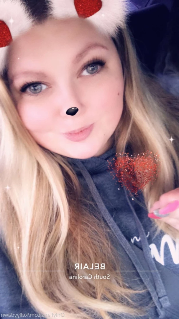 The MlLF next door [ kellyydawn ] Onlyfans leaked photo 13890062 on Hotleaks.tv