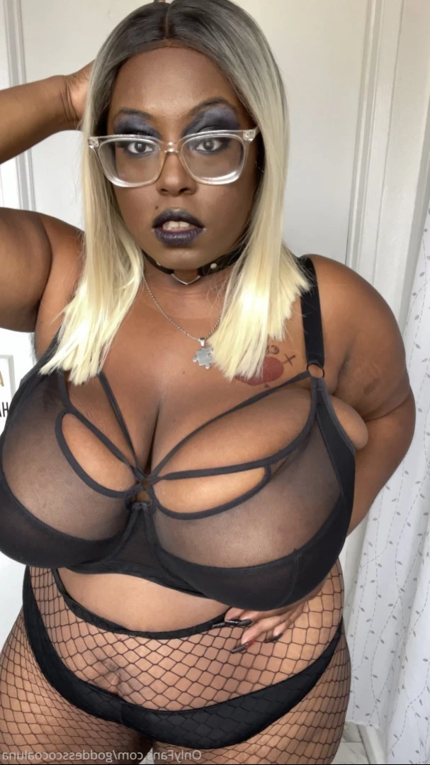 Goddess✨CocoaLuna [ goddesscocoaluna ] Onlyfans leaked photo 16364141 on Hotleaks.tv