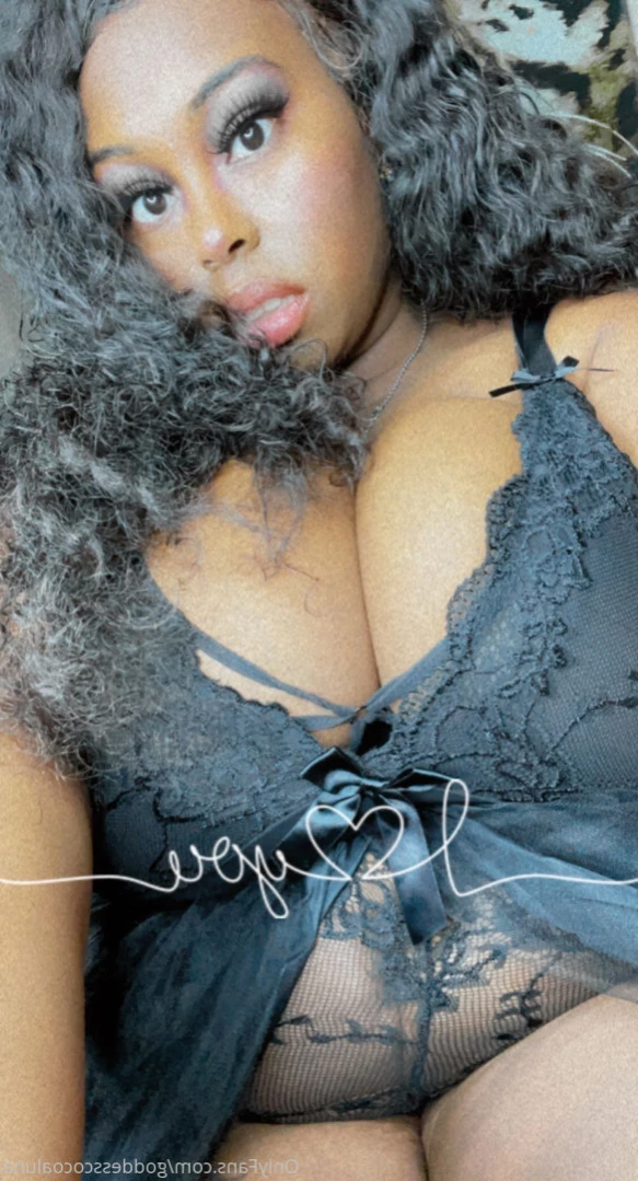 Goddess✨CocoaLuna [ goddesscocoaluna ] Onlyfans leaked photo 16364154 on Hotleaks.tv