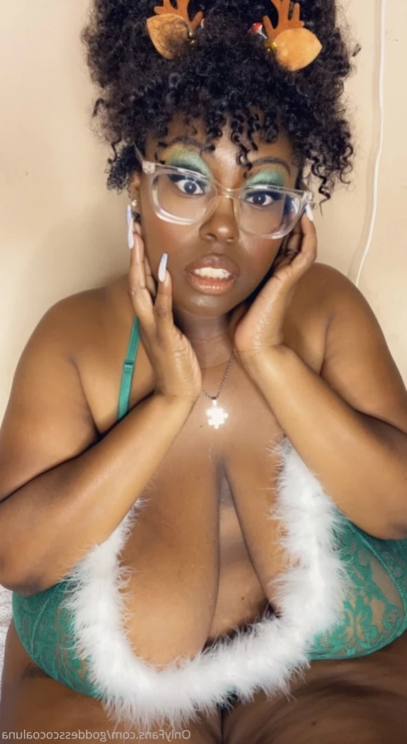 Goddess✨CocoaLuna [ goddesscocoaluna ] Onlyfans leaked photo 16364163 on Hotleaks.tv