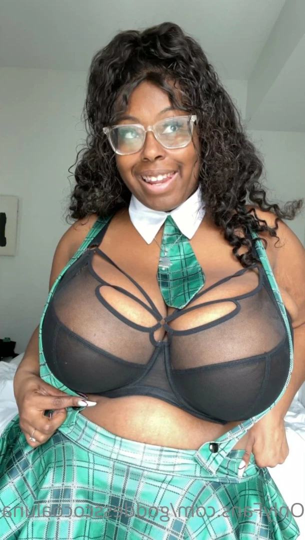 Goddess✨CocoaLuna [ goddesscocoaluna ] Onlyfans leaked photo 16364173 on Hotleaks.tv