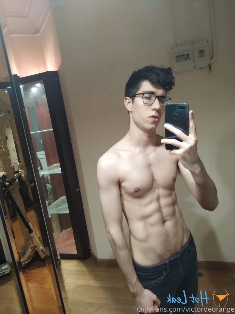 Victor de Orange 🧡 [ victordeorange ] Onlyfans leaked photo 12045640 on Hotleaks.tv