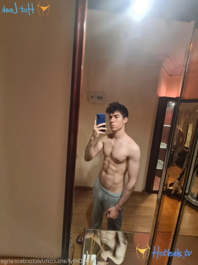 Victor de Orange 🧡 [ victordeorange ] Onlyfans leaked photo 12077236 on Hotleaks.tv