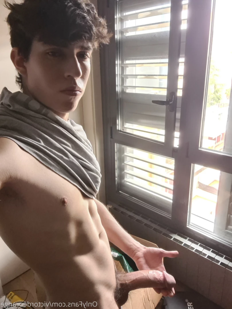 Victor de Orange 🧡 [ victordeorange ] Onlyfans leaked photo 14145804 on Hotleaks.tv