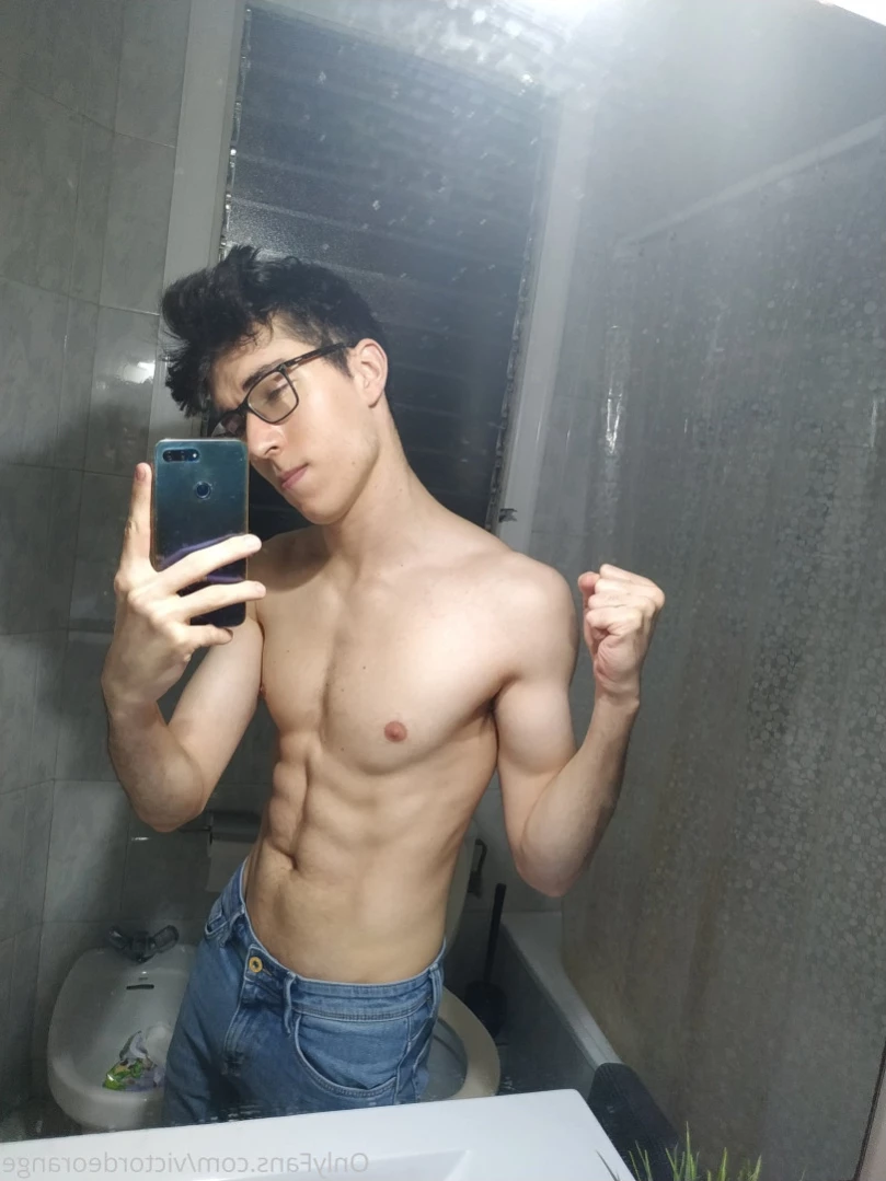 Victor de Orange 🧡 [ victordeorange ] Onlyfans leaked photo 14990109 on Hotleaks.tv