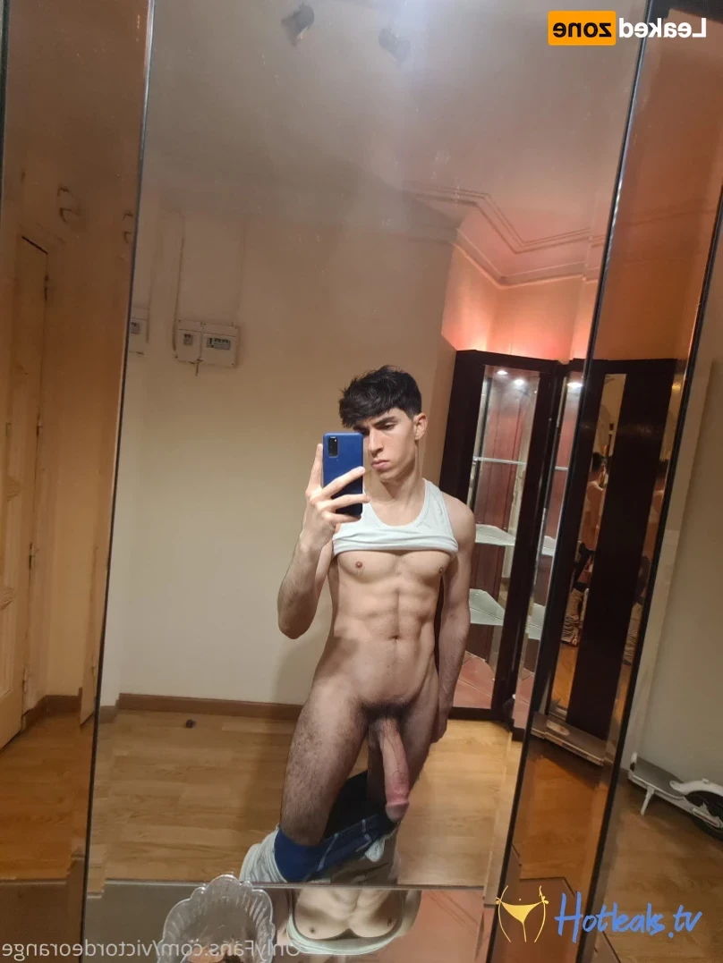 Victor de Orange 🧡 [ victordeorange ] Onlyfans leaked photo 15632785 on Hotleaks.tv