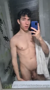 16064561