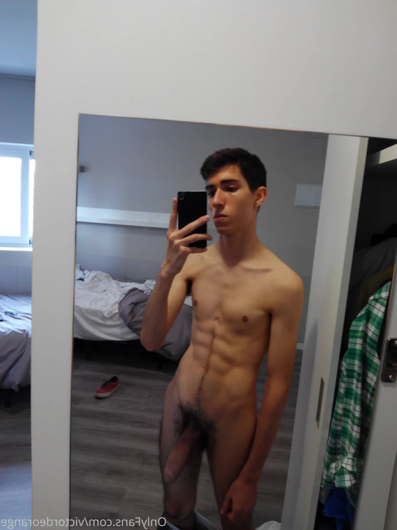 Victor de Orange 🧡 [ victordeorange ] Onlyfans leaked photo 16232392 on Hotleaks.tv