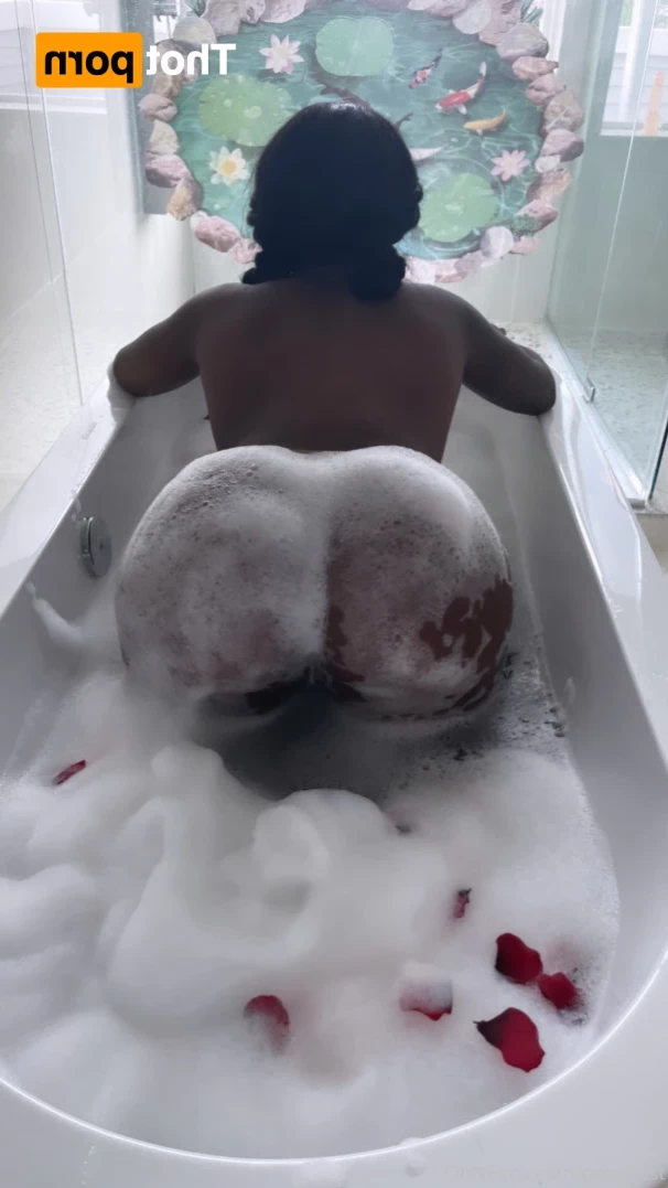 Kaia 💕 [ kaiakage ] Onlyfans leaked photo 11816057 on Hotleaks.tv
