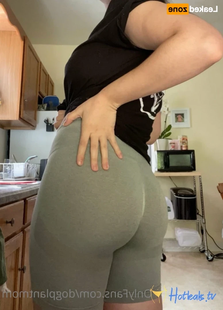 dogplantmom Onlyfans leaked photo 14015675 on Hotleaks.tv