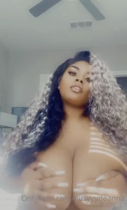 15679303
