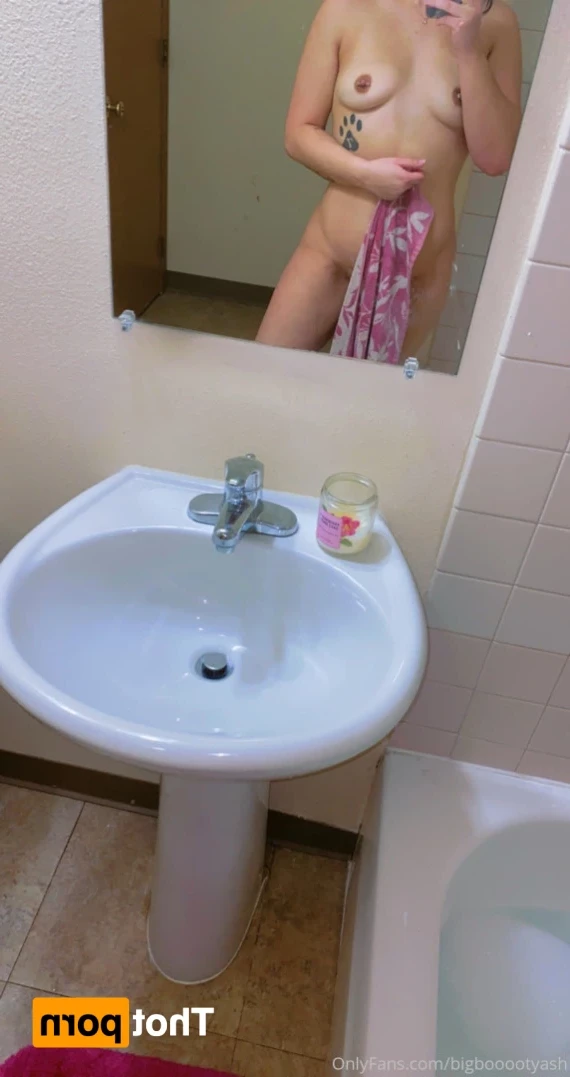 Ash [ bigbooootyash ] Onlyfans leaked photo 15575642 on Hotleaks.tv