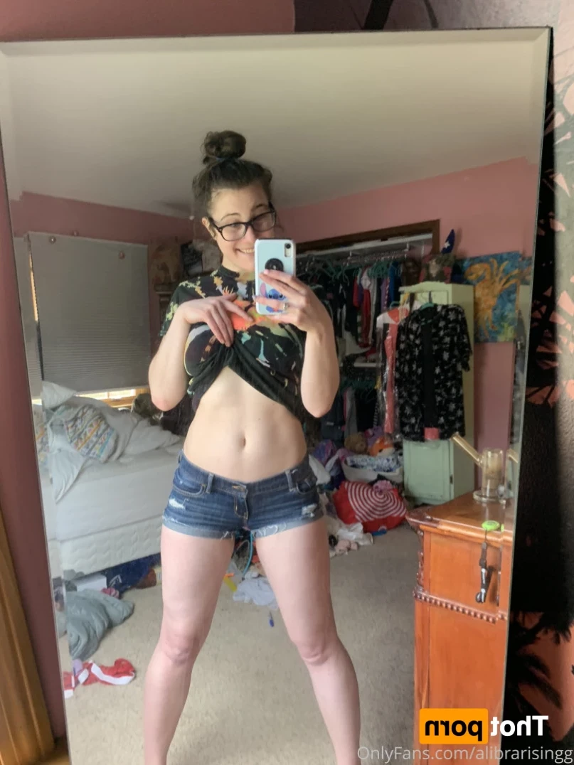 👑 Avery [ averyafterhours ] Onlyfans leaked photo 11024967 on Hotleaks.tv
