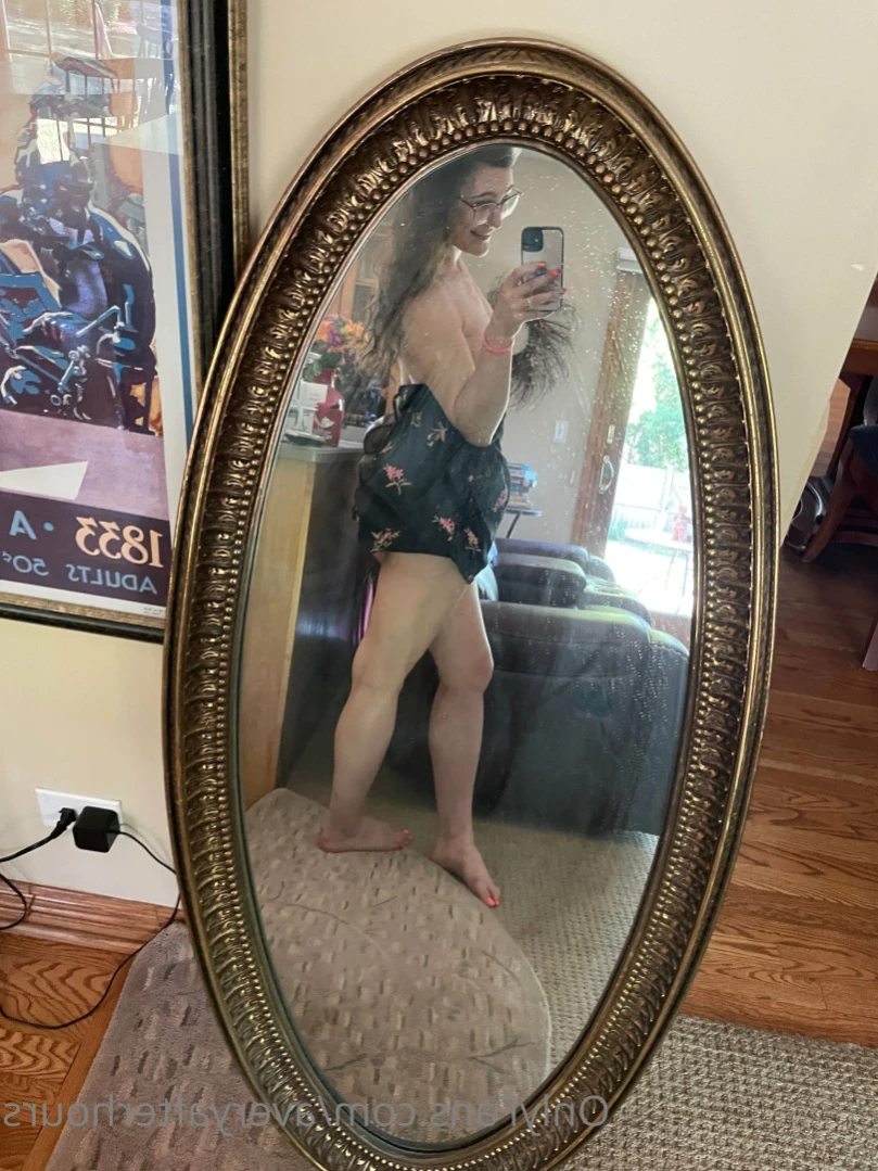 👑 Avery [ averyafterhours ] Onlyfans leaked photo 14012789 on Hotleaks.tv