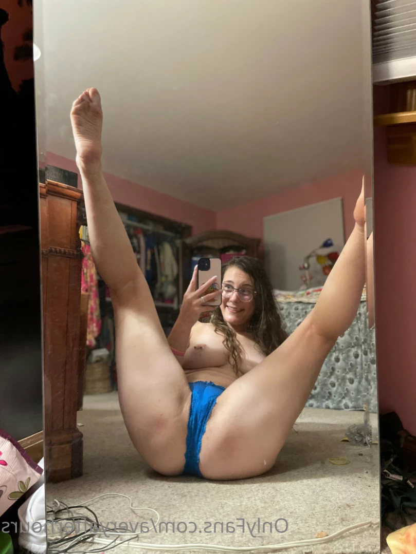 👑 Avery [ averyafterhours ] Onlyfans leaked photo 15201582 on Hotleaks.tv