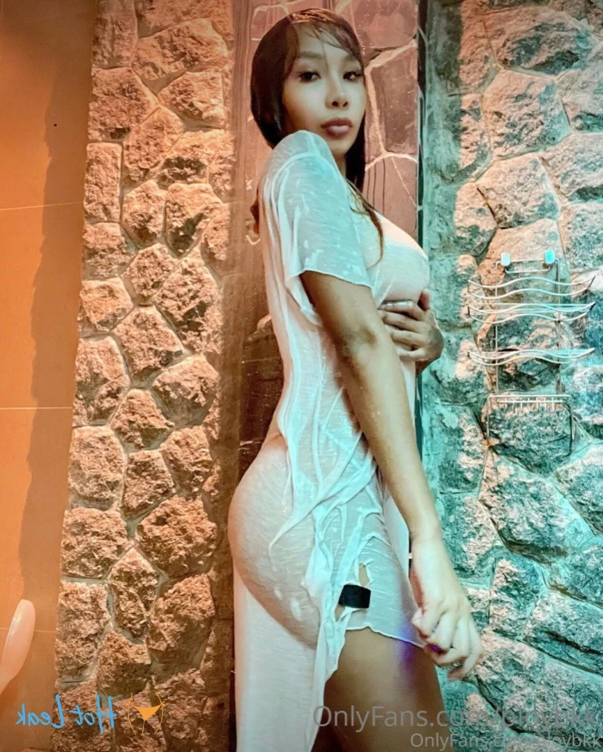🏝 Asian island girl 🔥 [ ploybkk ] Onlyfans leaked photo 12750794 on Hotleaks.tv