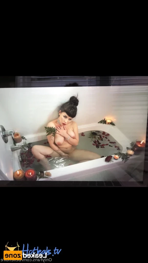 Belle Noire [ bellenoire ] Onlyfans leaked photo 15576740 on Hotleaks.tv