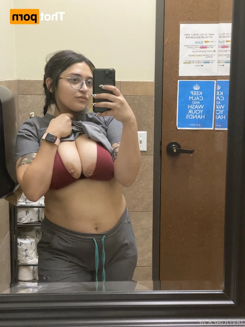 𝖒𝖆𝖗𝖘🦇 [ sicksadgvrl ] Onlyfans leaked photo 12953514 on Hotleaks.tv