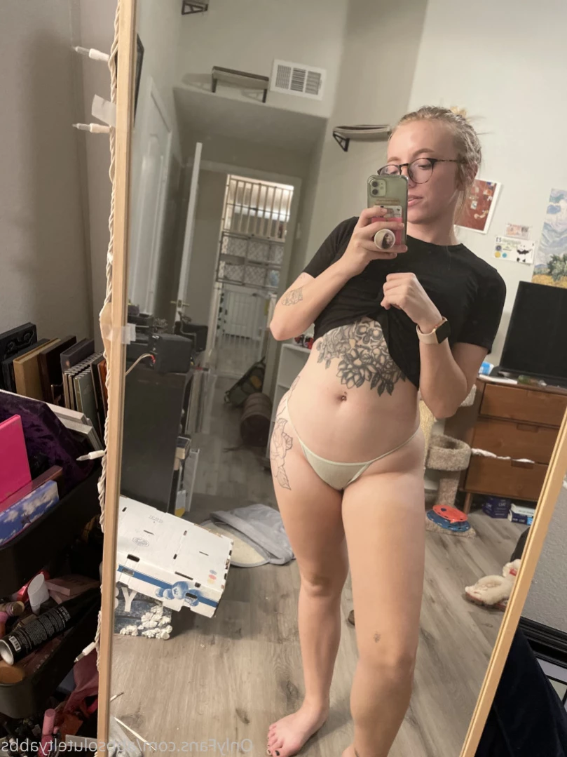 abbsoluteltyabbs Onlyfans leaked photo 14491522 on Hotleaks.tv