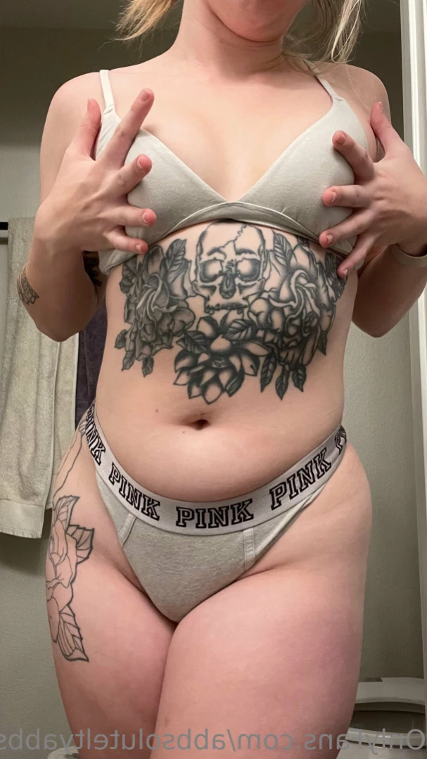 abbsoluteltyabbs Onlyfans leaked photo 15021401 on Hotleaks.tv