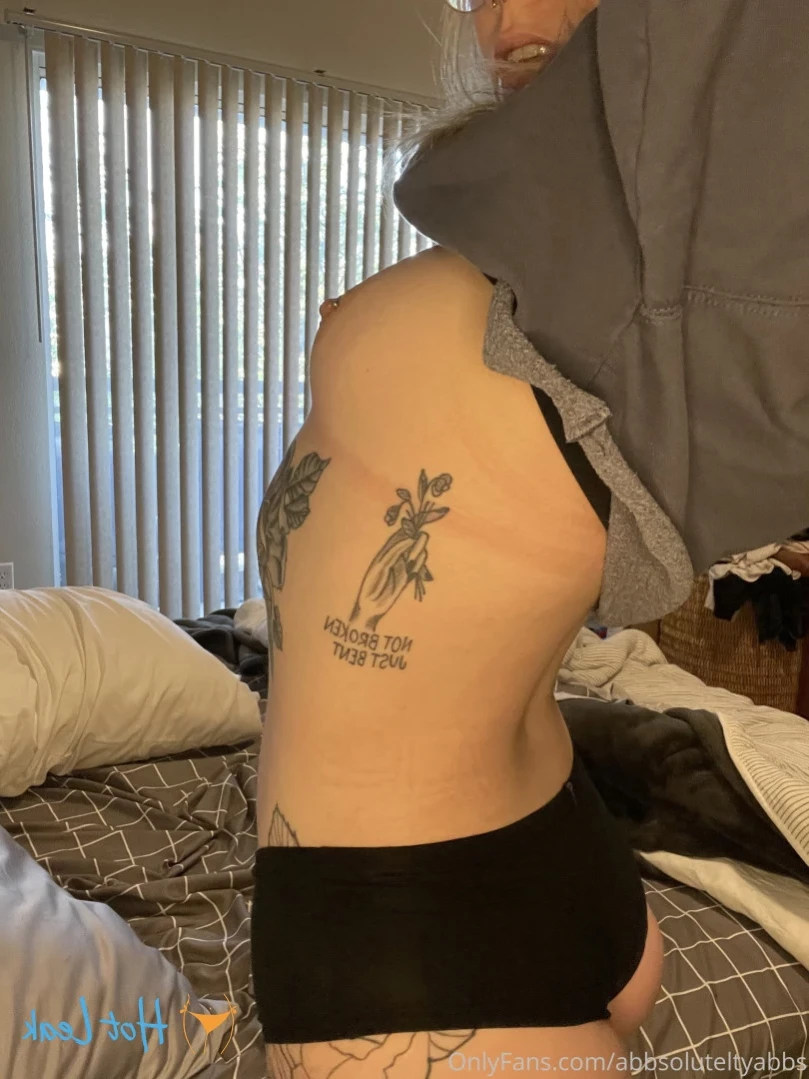 abbsoluteltyabbs Onlyfans leaked photo 16097909 on Hotleaks.tv