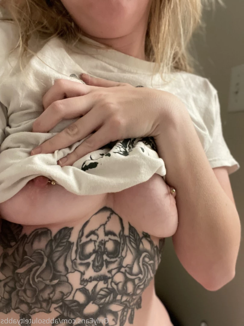 abbsoluteltyabbs Onlyfans leaked photo 16191256 on Hotleaks.tv