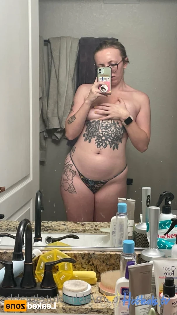 abbsoluteltyabbs Onlyfans leaked photo 16382245 on Hotleaks.tv