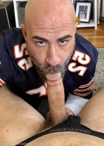 15987378