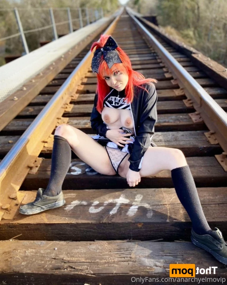 𝓐𝓷𝓪𝓻𝓬𝓱𝔂 𝓔𝓵𝓶𝓸 [ anarchyelmovip ] Onlyfans leaked photo 10991952 on Hotleaks.tv