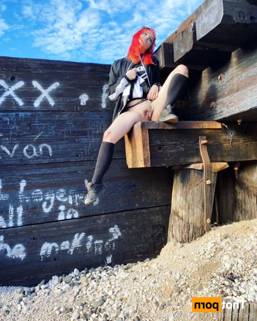 𝓐𝓷𝓪𝓻𝓬𝓱𝔂 𝓔𝓵𝓶𝓸 [ anarchyelmovip ] Onlyfans leaked photo 15129316 on Hotleaks.tv