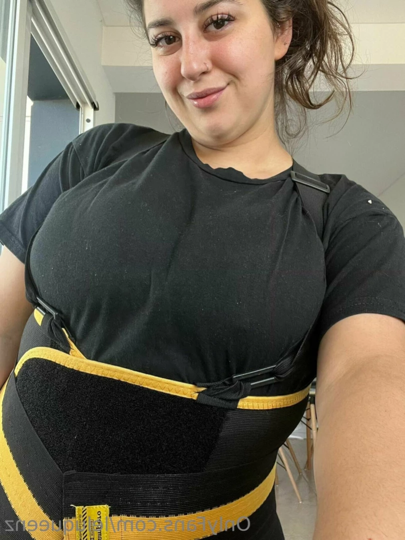 SUPER BOOBS vc expert💦 [ leluqueenz ] Onlyfans leaked photo 11823501 on Hotleaks.tv