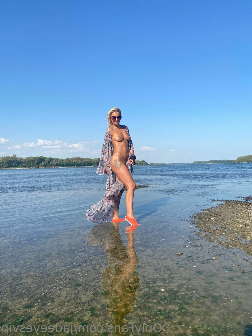 jadeeyesvip Onlyfans leaked photo 13397979 on Hotleaks.tv