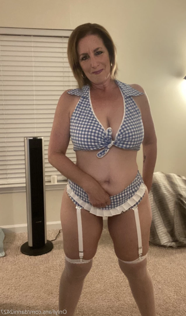 Danni Jones 2427 [ danni2427 ] Onlyfans leaked photo 16431395 on Hotleaks.tv