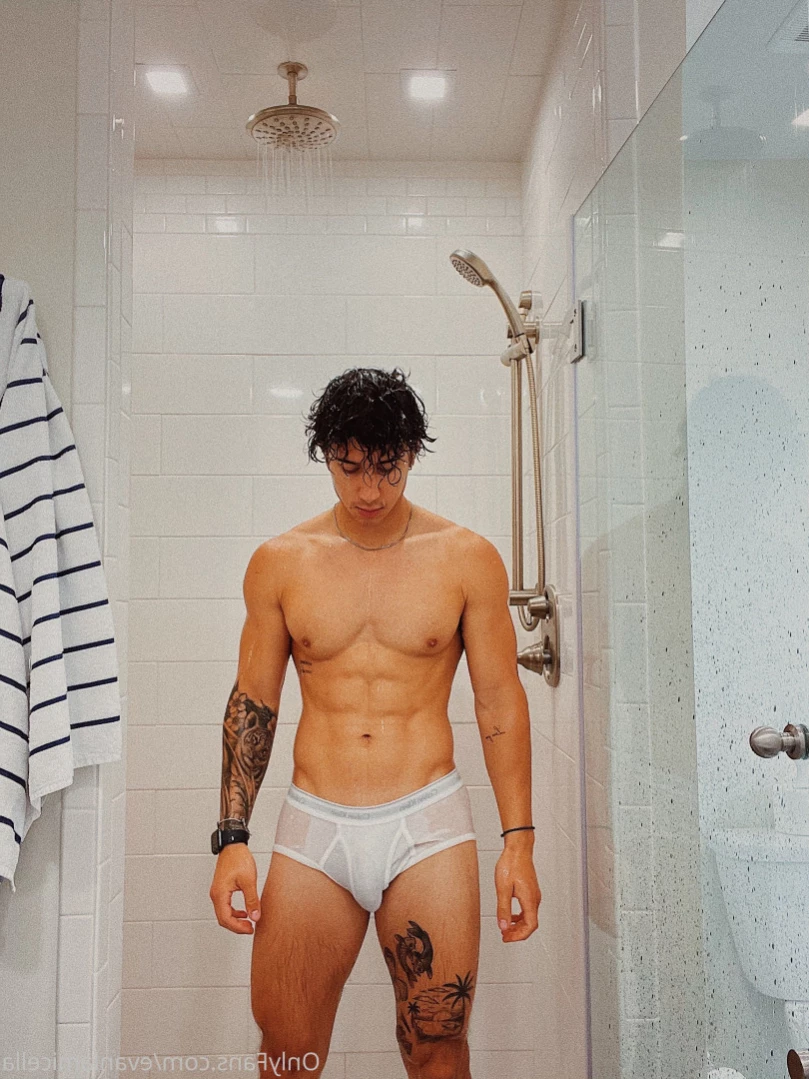 Evan Lamicella [ evanlamicella ] Onlyfans leaked photo 12200865 on Hotleaks.tv