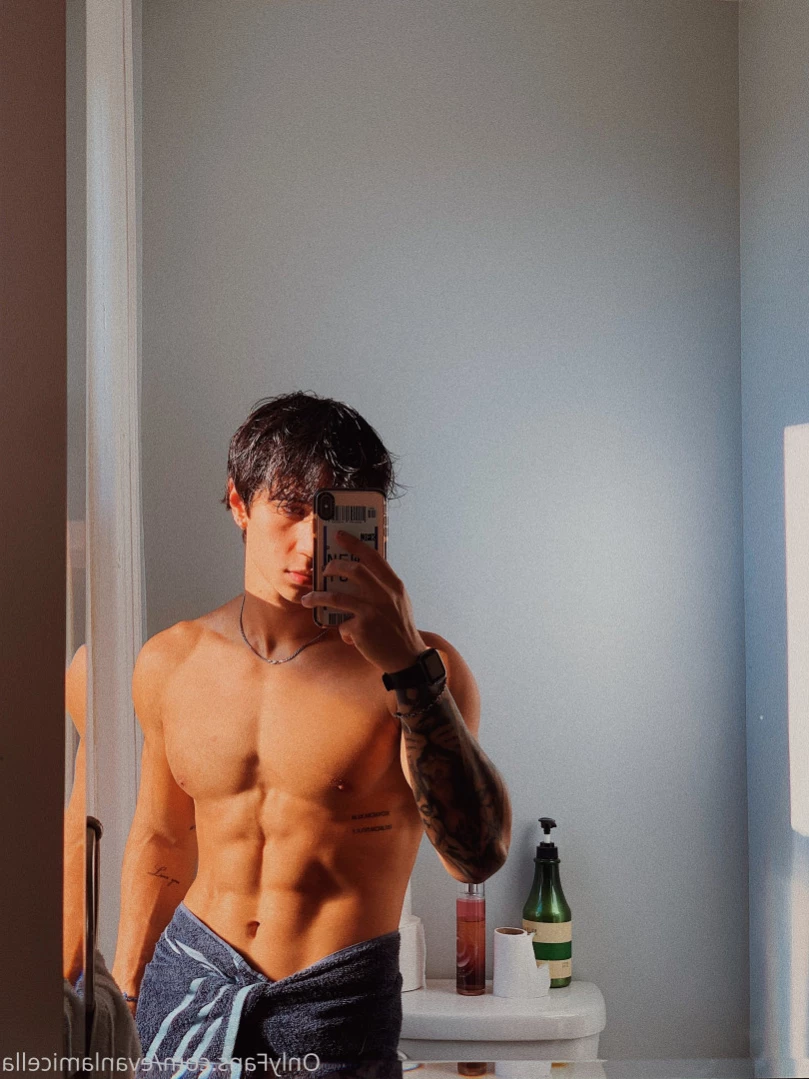 Evan Lamicella [ evanlamicella ] Onlyfans leaked photo 12233109 on Hotleaks.tv